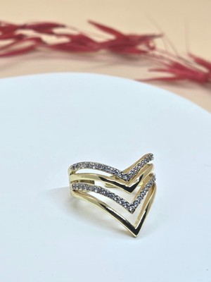 Gold Renk Minimalist Taşlı Yüzük