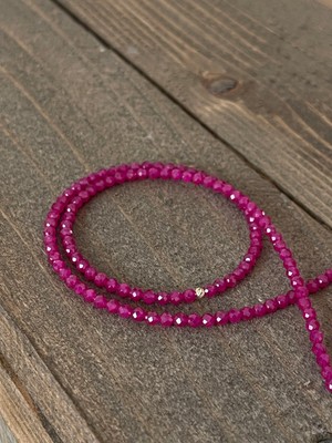 Aida Jewelss 14 Ayar Altın Dorika Detaylı Yakut Taşlı Zarif Altın Kolye