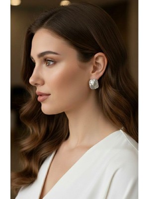 To Be Reborn Çelik Küpe Yastık Model