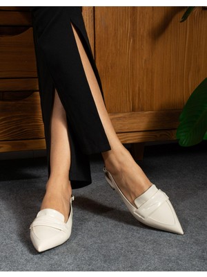 Emienza Marıa 1.sınıf Rugan Deri Dekolte Detaylı Bayan Babet