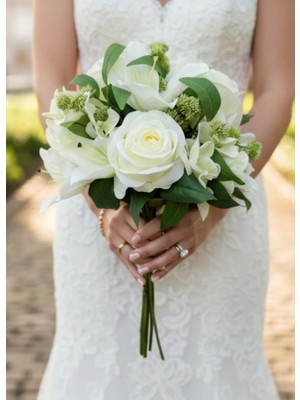 Nettenevime Yapay Çiçek Gelin Çiçeği Buketi Beyaz Gül Lilyum ve Aradal Çiçekleri 40*25CM