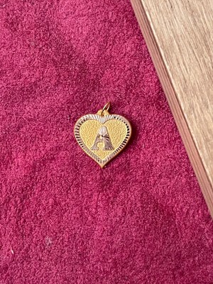 Rupen Kraft 14 Ayar Altın A Harfi Kolye Ucu Altın Kalpli Harf Kolye Ucu Altın Harf