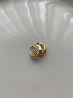 Anetta Jewelry Kadın Altın Renk Şekilli Halka Model Çelik Kararmaz Küpe