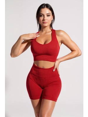 SHN Kadın Kırmızı Yüksek Bel Çapraz Sırt Detaylı Şortlu Gecelik Takım – Modern, Konforlu ve Günlük Komb