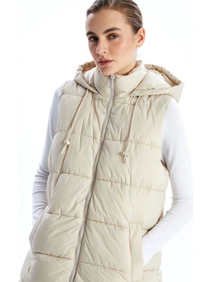 Lc Waikiki Yeni Sezon Kapüşonlu Kadın Şişme Yelek