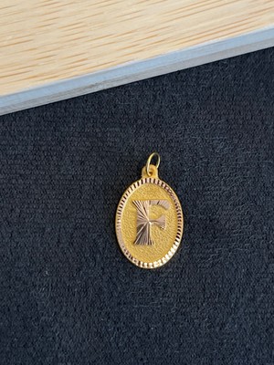 Aida Jewelss 14 Ayar Altın Harfli Kolye Ucu Klasik Model F Harfi Altın Kolye Ucu
