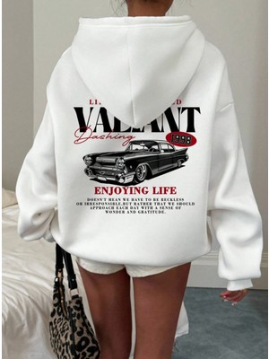 LAYORA Minimal Tasarım Hoodie – Günlük Kullanıma Uygun