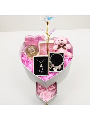 Kalbinizde Kelebekler Uçuran Pembe Rüya Hediye Kutusu