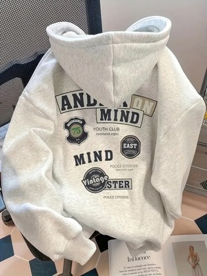 LAYORA Polar Hoodie – Kışın Vazgeçilmezi Şık Model