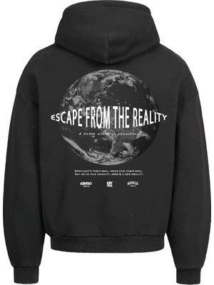 LAYORA Reality Oversized Hoodie