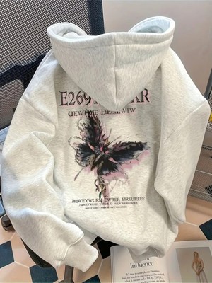 LAYORA Polar Hoodie – Kışın Vazgeçilmezi Şık Model