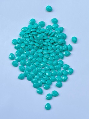 öztürk Turkuaz Oya, Abiye, Havlu, Takı, Örgü Vb. Plastik Gözyaşı Damla Boncuk. 25GR. Tahmini 190 Adet.