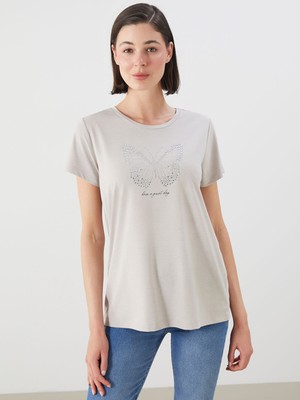 Lc Waikiki Yeni Sezon Bisiklet Yaka Nakışlı Kadın Tişört