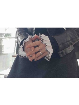 Firuz Rukye Dantelli Kolluk ve Yakalık