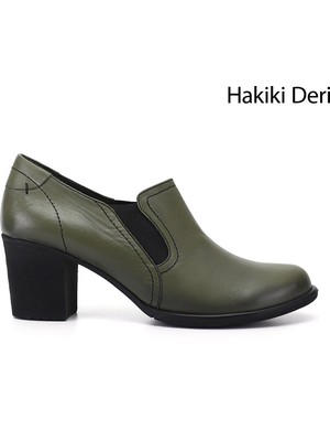 Gönderi® Kadın Haki Orta Kalın Topuklu Hakiki Deri Ayakkabı