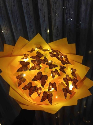 Çiçek Sarı Ledli Kelebek Buket Buyuk Boy Sevgililer Günü Hediyesi