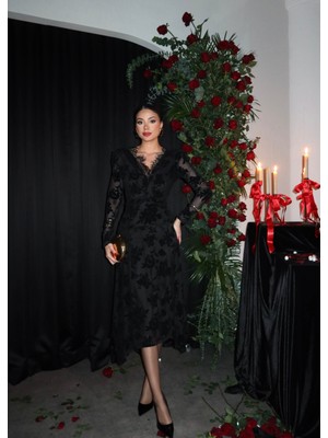 Esra Helvacı Astarlı Ön Düğümlü Midi Elbise