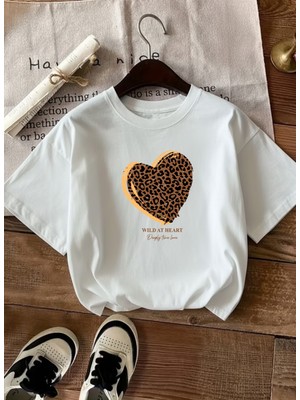 Caddekombin Kadın Wıld At  Baskılı Bisiklet Yaka Saks Beyaz T-Shirt