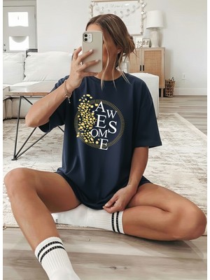 Caddekombin Kadın Gold Taneli Grafik Baskılı Bisiklet Yaka Lacivert T-Shirt
