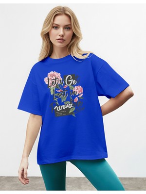 Caddekombin Kadın Pembe Gül Baskılı Bisiklet Yaka Saks Mavi T-Shirt