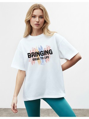 Caddekombin Kadın Modern Sanat Baskılı Bisiklet Yaka Beyaz T-Shirt