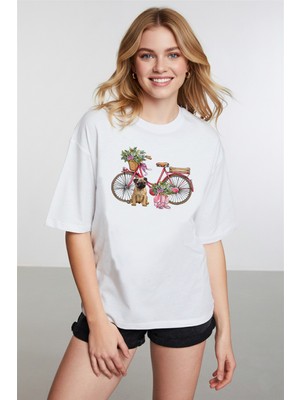 Caddekombin Kadın Pug Grafik Baskılı Yuvarlak Yaka Beyaz T-Shirt