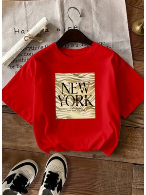 Caddekombin Kadın Zebra Desenli New York Grafik Baskılı Kırmızı T-Shirt