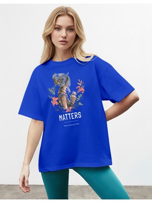 Caddekombin Kadın Portre Baskılı Çiçek Detaylı Saks Mavi T-Shirt