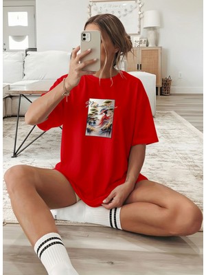 Caddekombin Kadın Mademle Baskılı Özel Tasarım Kırmızı T-Shirt