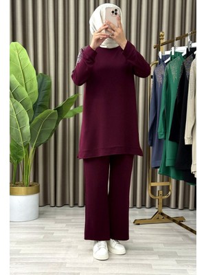 Moda Kadın Bordo Ikili Takım – Taş Detaylı Tunik & Bol Paça Pantolon – Tesettür Spor Şık Kombin