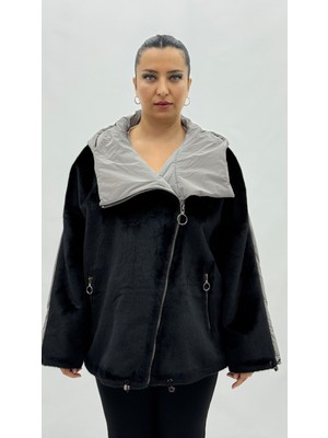 AlanyaXXL Büyük Beden Sırtı Resimli Kapüşonlu Peluş Detay Çapraz Fermuarlı Kadın Kısa Mont