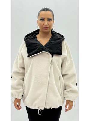 AlanyaXXL Büyük Beden Sırtı Resimli Kapüşonlu Peluş Detay Çapraz Fermuarlı Kadın Kısa Mont