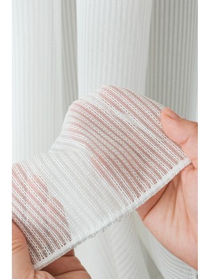 Paşamanlar Nihle Beyaz Tül Perde – Çizgili, Dokulu, Modern Salon Tülü | Ütü Istemez