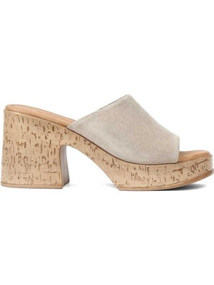 Celal Gültekin Kadın Bej Yüksek Kalın Topuklu Süet Deri Terlik