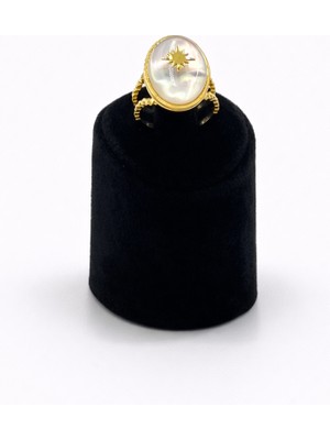 Pangu Oval Sedef Detaylı Altın Renk Çelik Yüzük