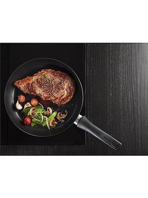 Skygo 3x Titanium Tava Seti 22/28CM