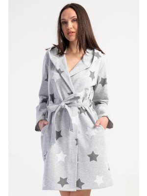 Vienetta Kadın Kapüşonlu Cepli Kuşaklı Uzun Kol Gri-Füme Yıldız Desenli Sabahlık C6T4N0105