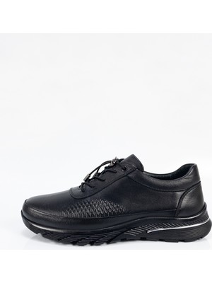 Aktaş Ayakkabı Kadın Siyah Hakiki Deri Ortopedik Lastikli Babet Ayakkabı