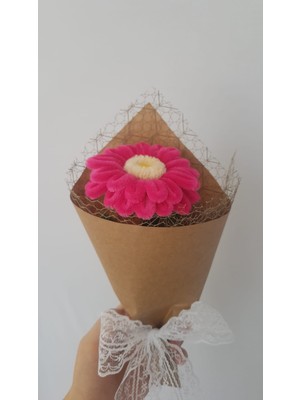 Badem Hediyecilik Tekli Çiçek Buketi – El Yapımı Dekoratif Aranjman