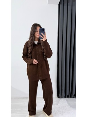 Noir Kahve Dik Yaka Triko Takım Kahve