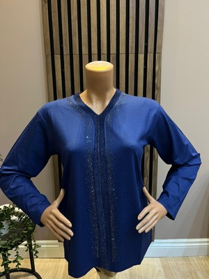 Akmavi Kadın Orta Yaş ve Üzeri Triko Şeritli Taşlı Anne Penye Bluz