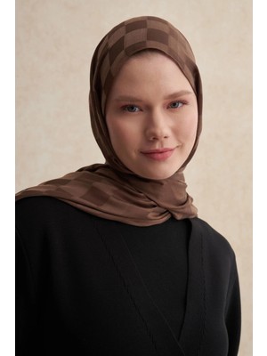 Küllü Kahve Carell Dama Jakar Italyan Ipekli Şal