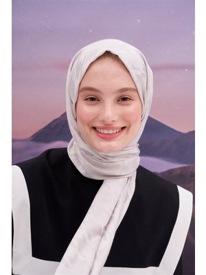 Gümüş Carell Kazayağı Jakar Italyan Ipekli Şal