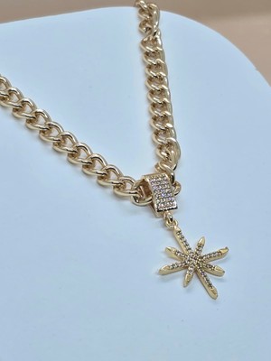 Gold Kalın Zirkon Taşlı Kar Tanesi Detaylı Kolye