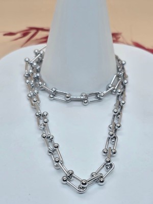 Zincir Detaylı Silver Renk Kolye