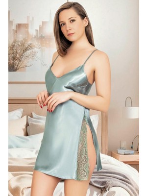 Homay Dantel Detaylı Derin Yırtmaçlı Saten Gecleik