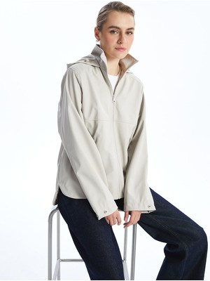 Lc Waikiki Yeni Sezon Kapüşonlu Düz Deri Görünümlü Kadın Yağmurluk