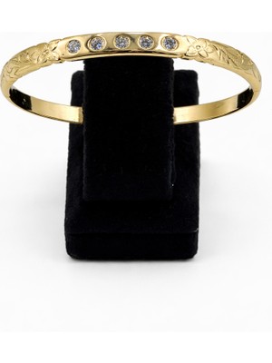 Pangu Çiçek Desenli Zirkon Taşlı Altın Renk Çelik Kelepçe Bilezik