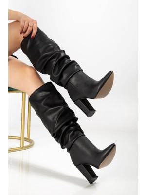 Shemard Siyah Cilt Sivri Burun Körüklü Kalın Topuk Günlük Kadın Çizme