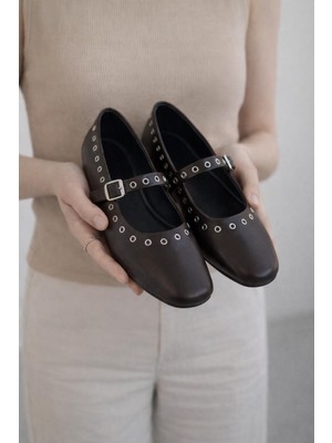 Solario Nohra Kadın Tokalı Babet – Metal Halka Detaylı Günlük & Şık Düz Taban Ayakkabı